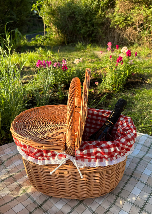 Picknickkorg med foder i Pil