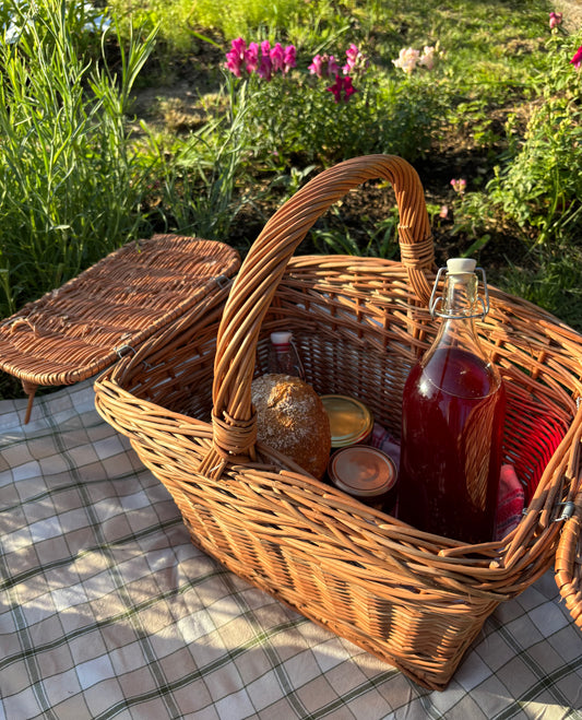 Picknickkorg i Pil